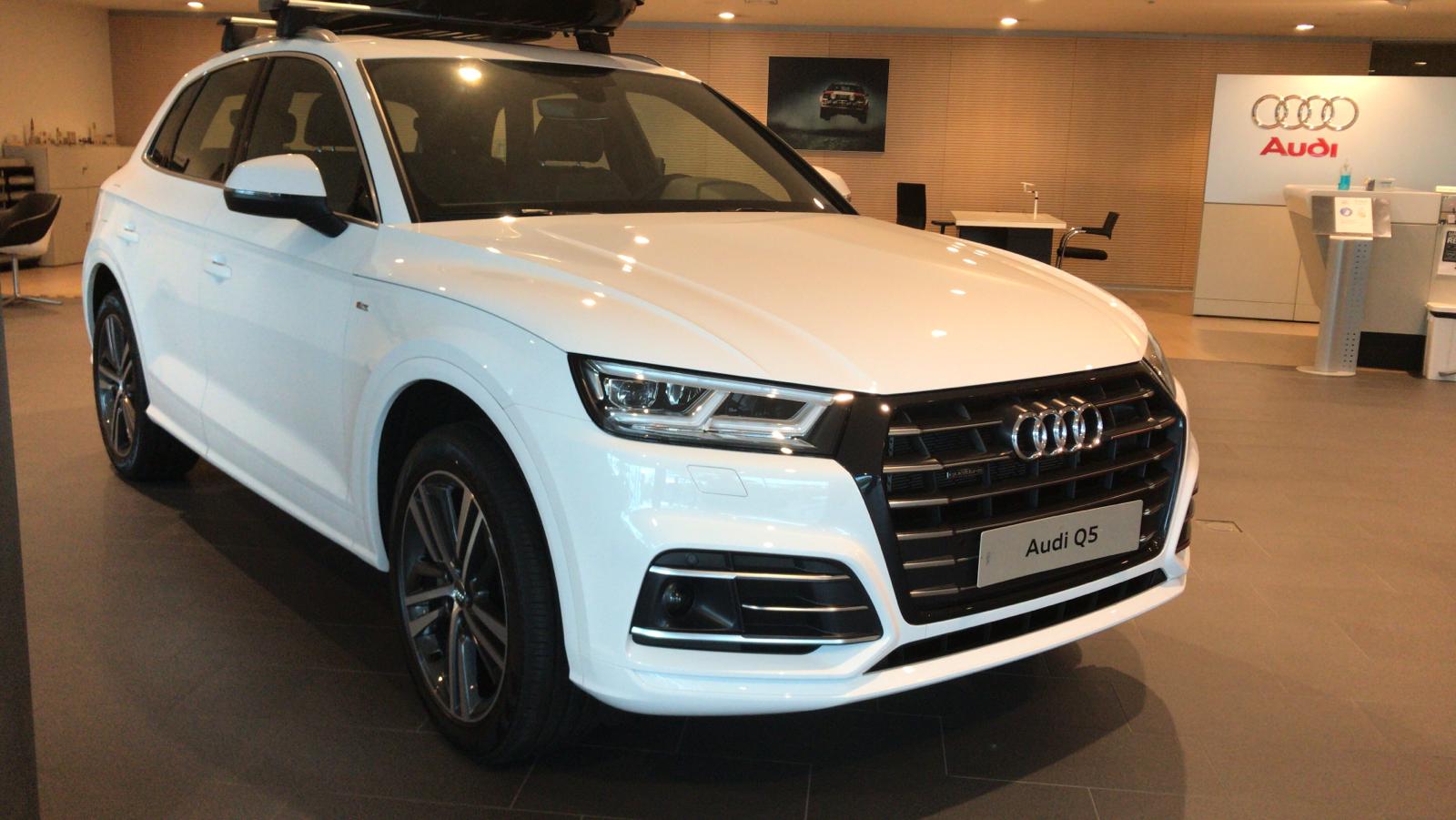 Audi Q5 2020 5 doors 5 seats Hybrid Automatic