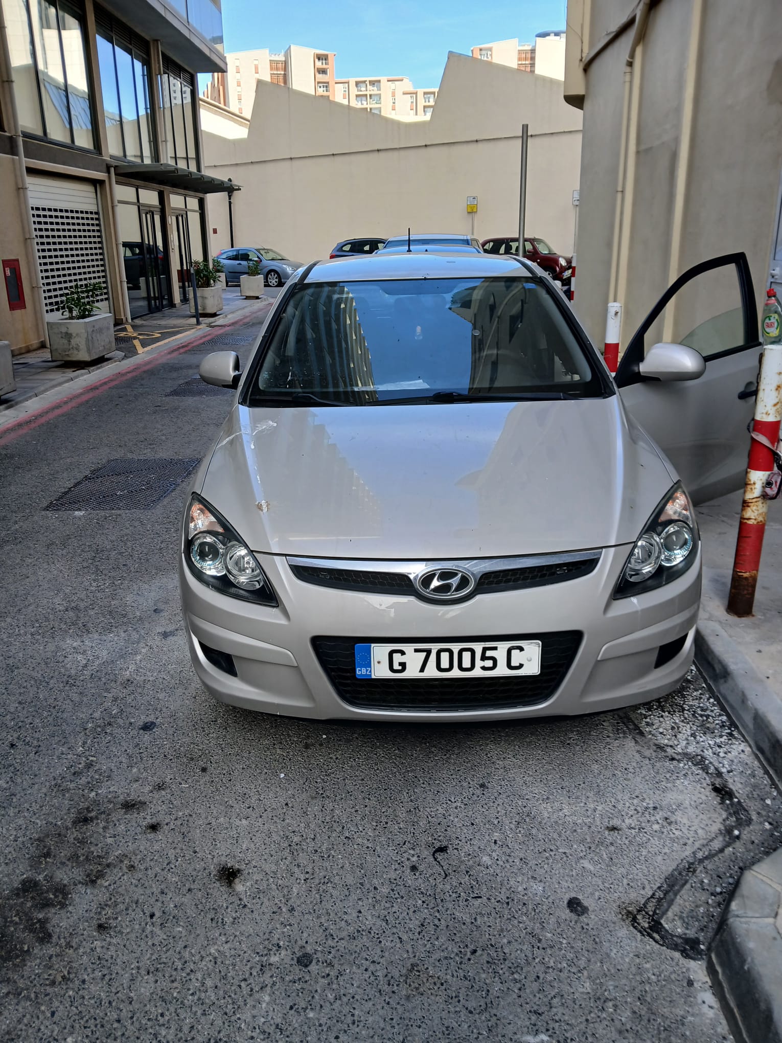 Hyundai HYUNDAI I30 HATCHBACK 1.6 Comfort 5dr (May 2010 - November 2010) 2010 5 doors 5 seats Petrol Manual