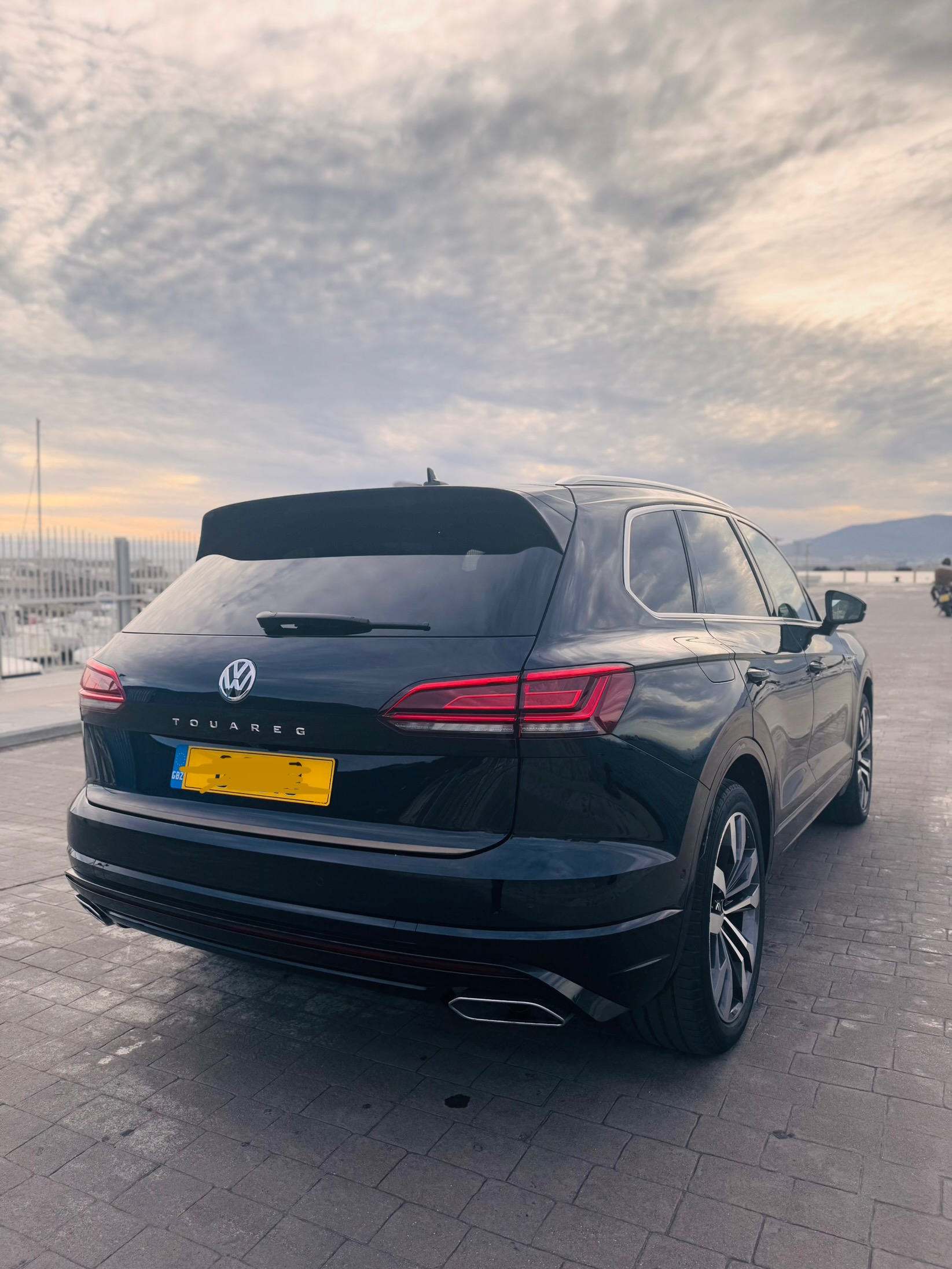 Volkswagen Touareg 2019 5 doors 5 seats Diesel Automatic
